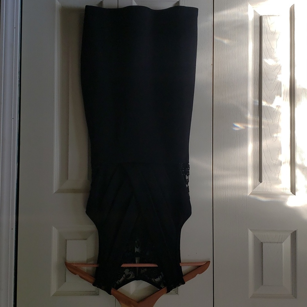 Sabora womens black dress